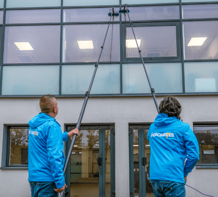 Nettoyage de vitres