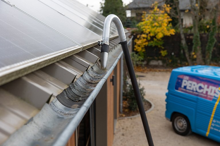 Façade Nettoyage de gouttieres et chenaux_après